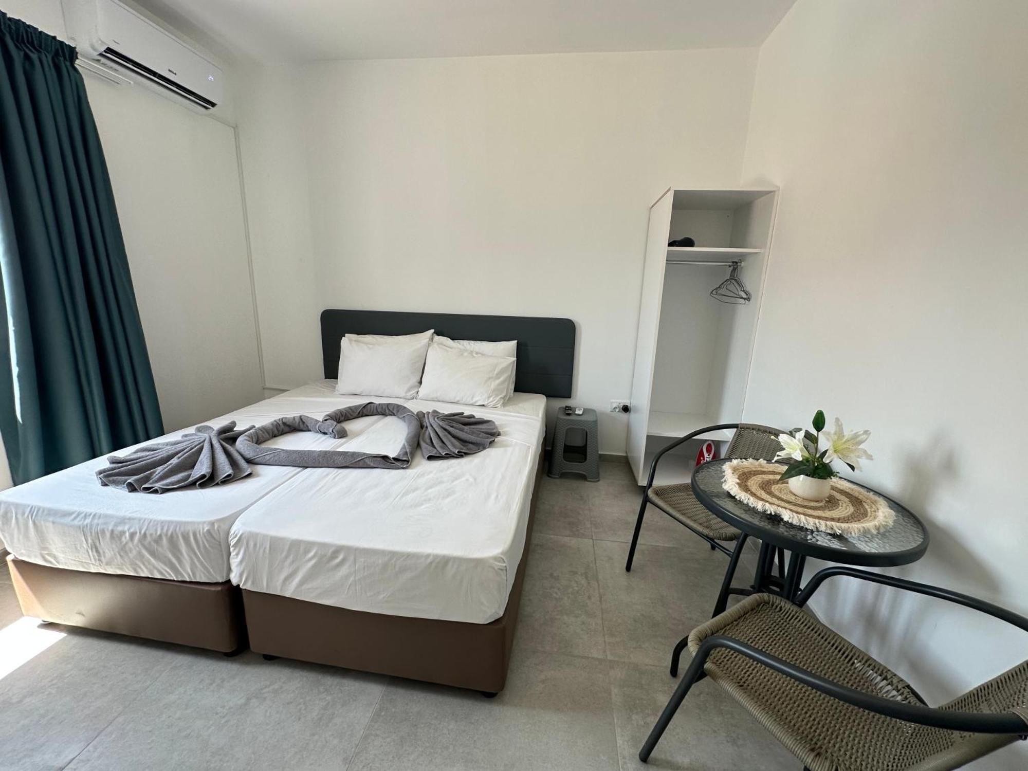 Sun Plaza Suites - Adults Only Ayia Napa Ngoại thất bức ảnh