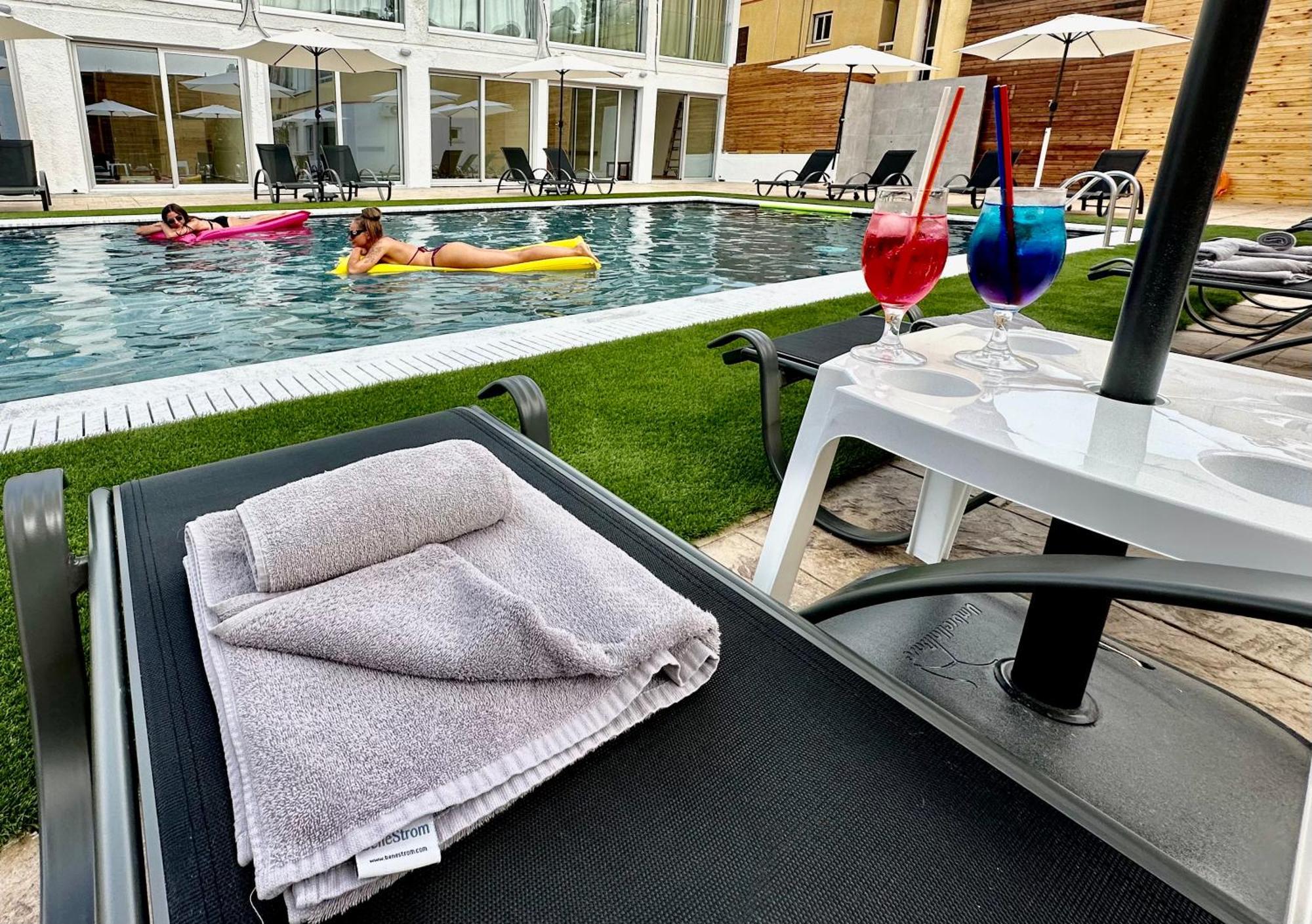 Sun Plaza Suites - Adults Only Ayia Napa Ngoại thất bức ảnh