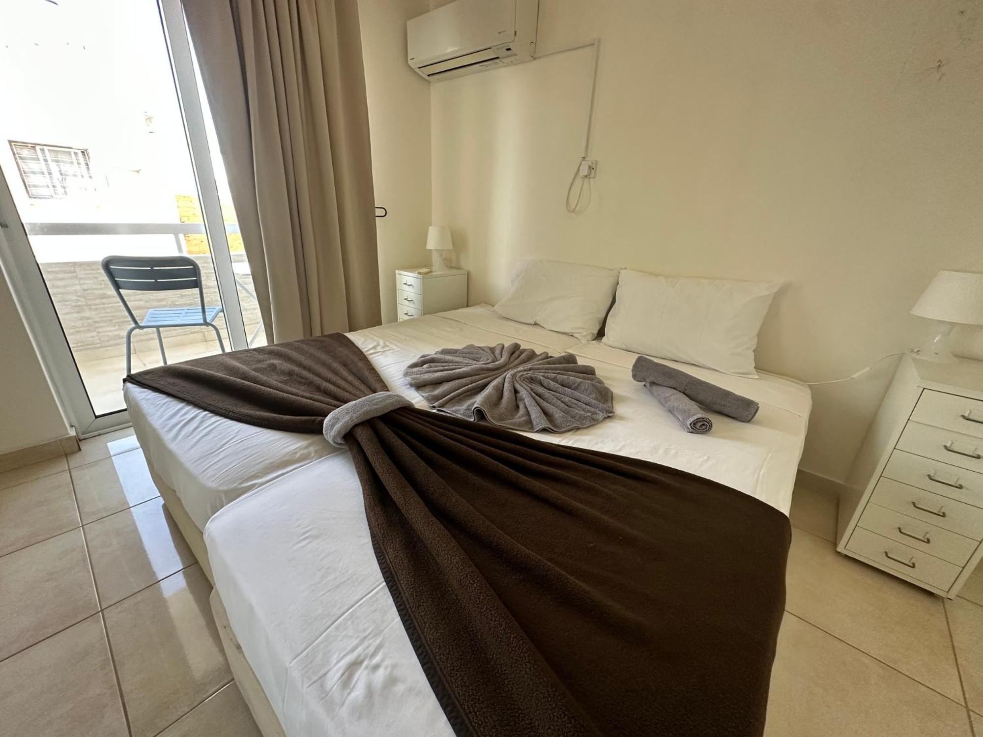 Sun Plaza Suites - Adults Only Ayia Napa Ngoại thất bức ảnh