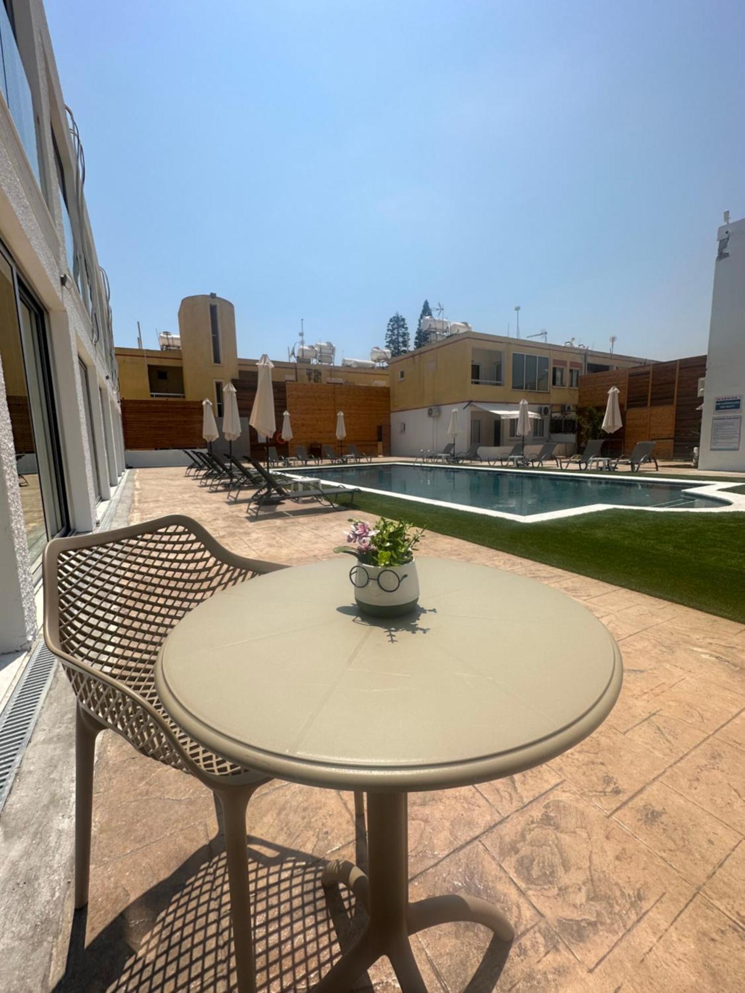 Sun Plaza Suites - Adults Only Ayia Napa Ngoại thất bức ảnh