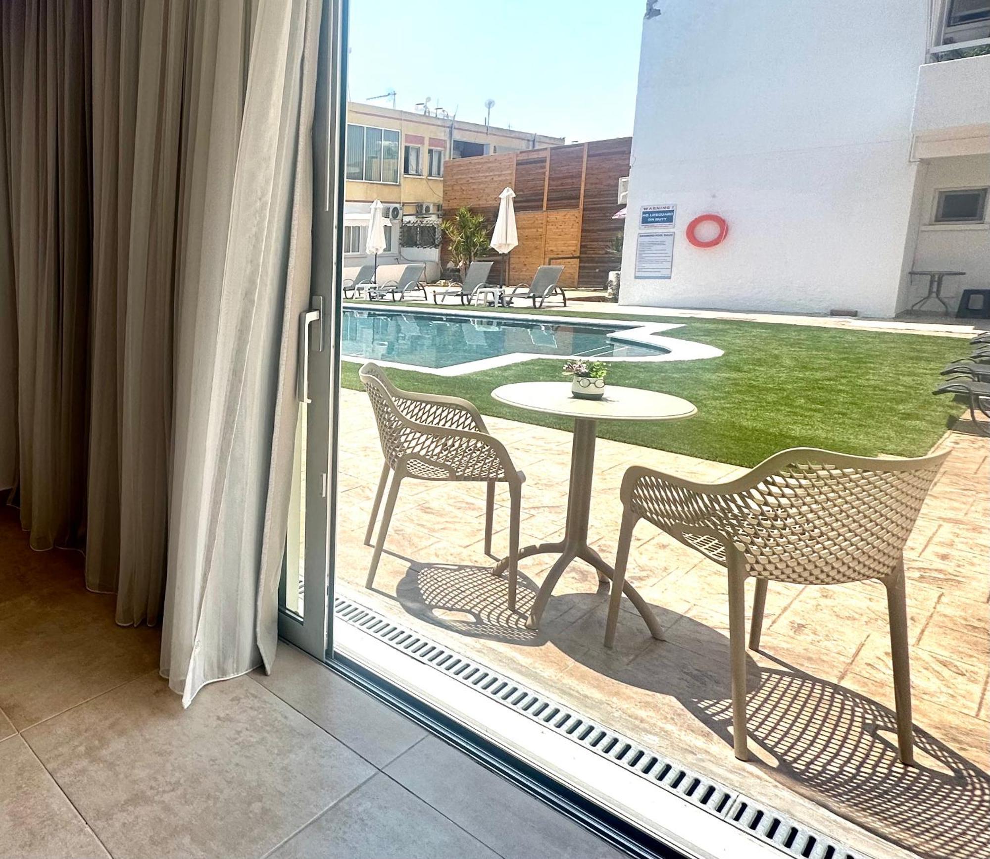 Sun Plaza Suites - Adults Only Ayia Napa Ngoại thất bức ảnh