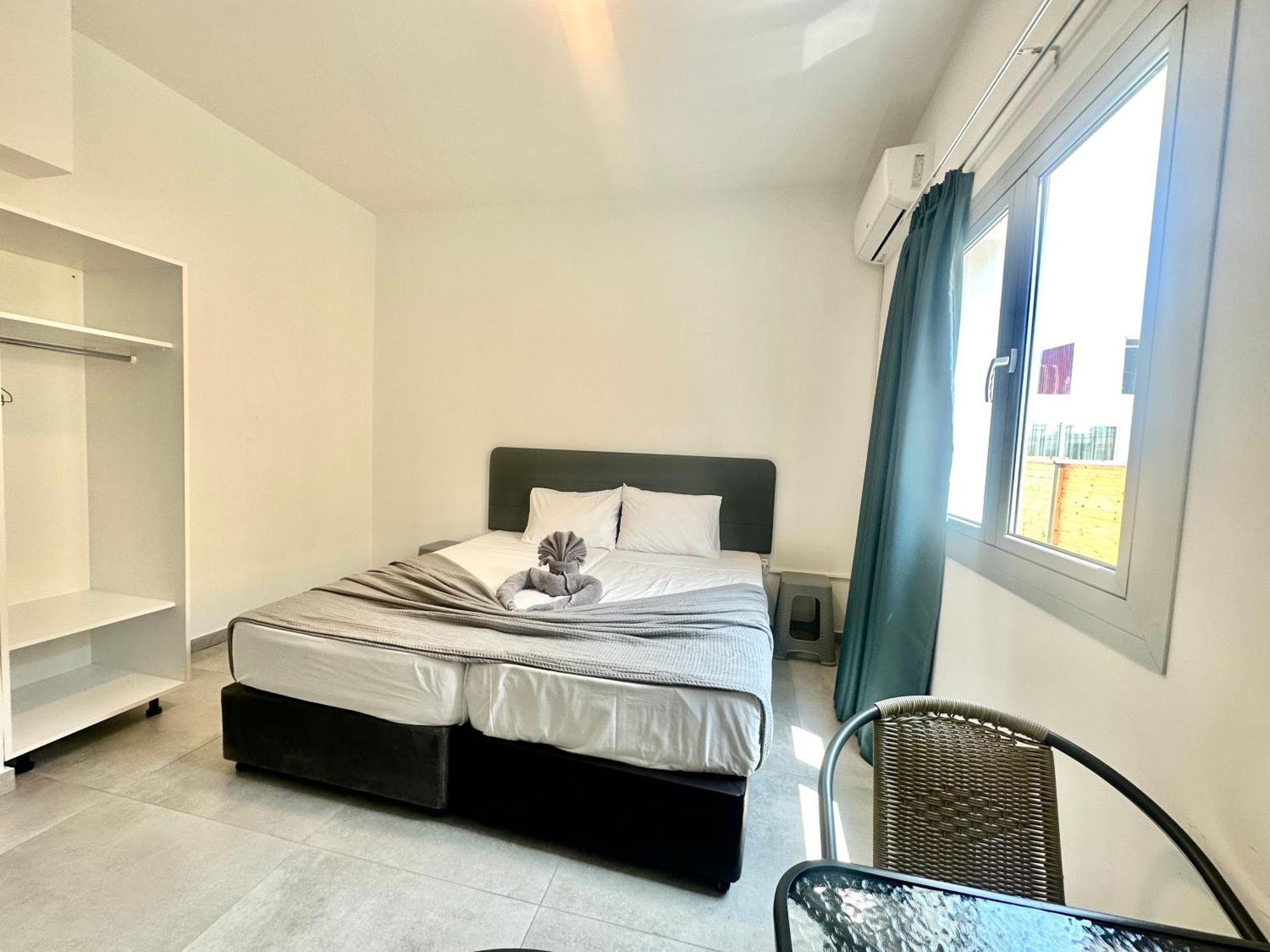 Sun Plaza Suites - Adults Only Ayia Napa Ngoại thất bức ảnh